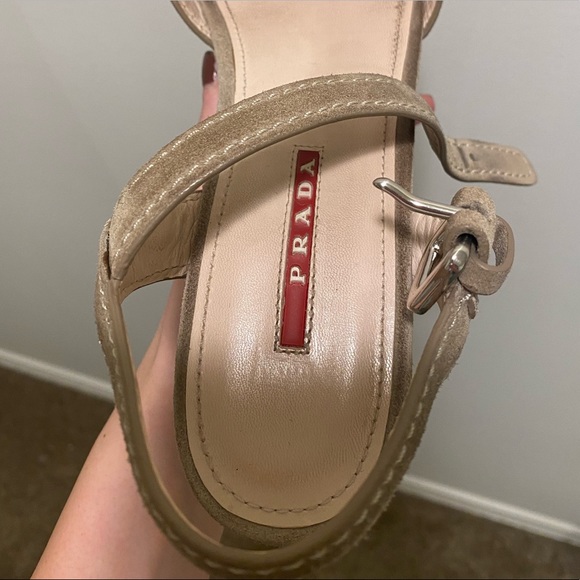 AUTHENTIC PRADA WEDGES. Size euro 39. Used but in good condition. - Picture 3 of 3